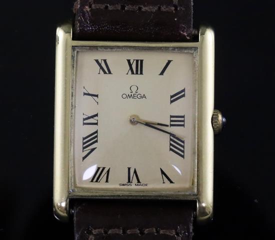 A gentlemans early 1970s 18ct gold Omega manual wind dress wrist watch,